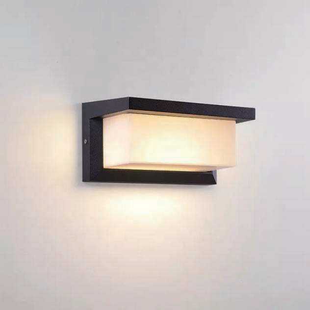 IP44 Moisture-proof Wall Light